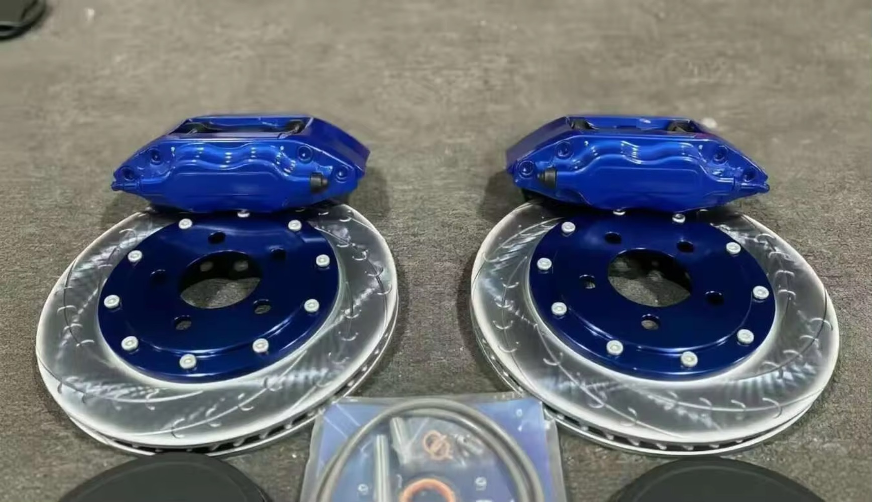 New High Performance Aluminum  - đánh giá và giá Forged Front Brake Caliper 4 Piston